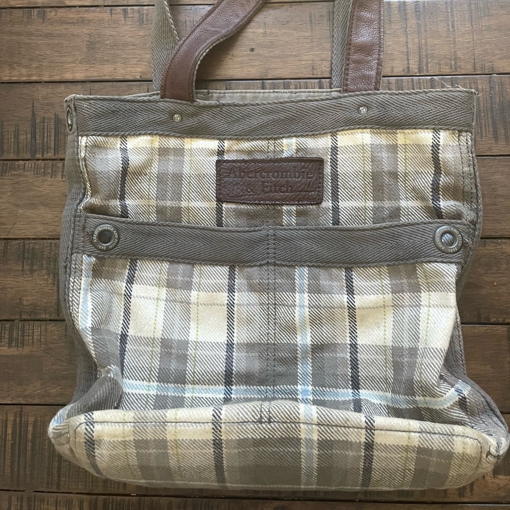 Abercrombie & Fitch messenger tote from 2008